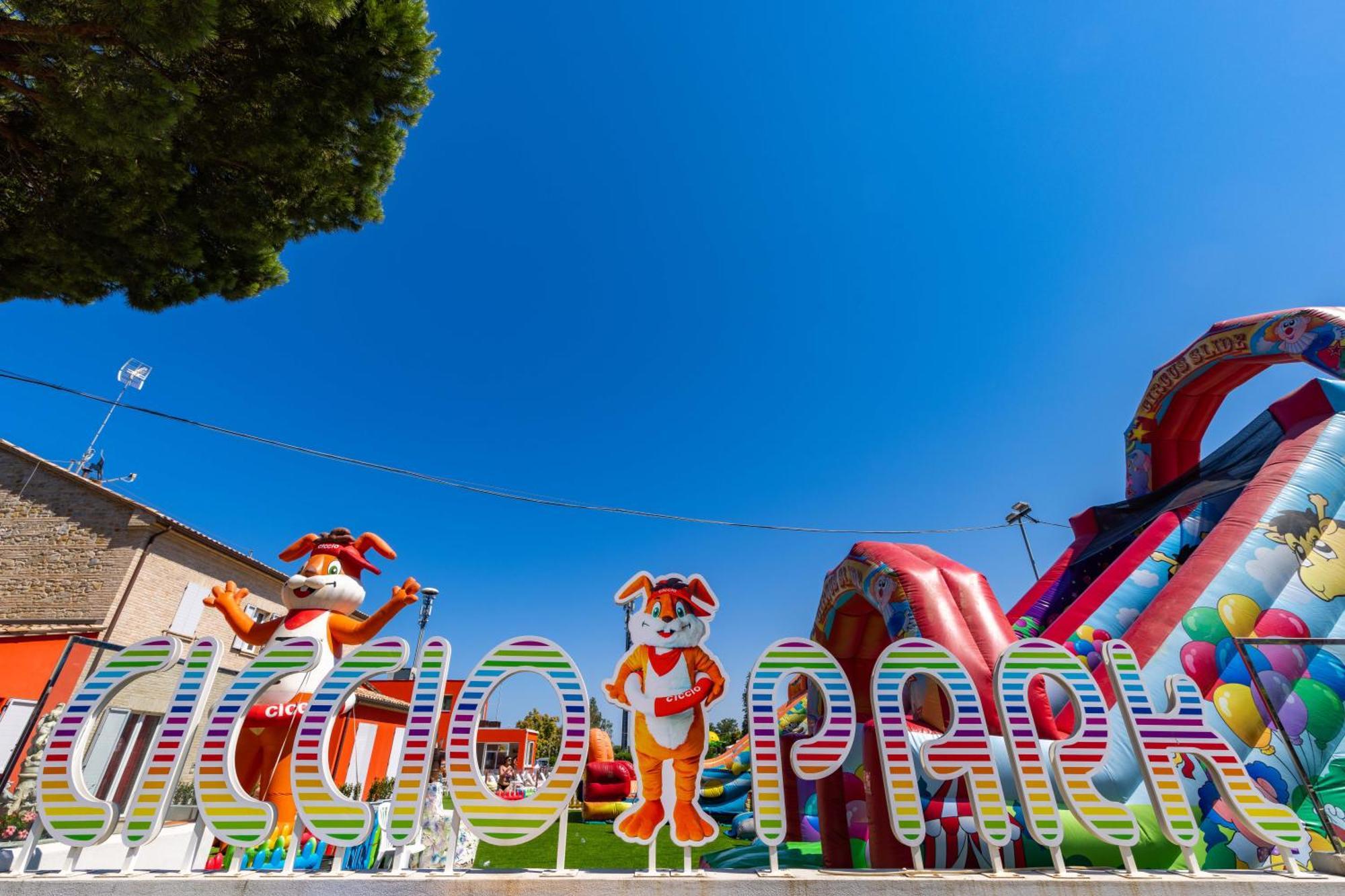מיסאנו אדריאטיקו Ciccio Hotel מראה חיצוני תמונה