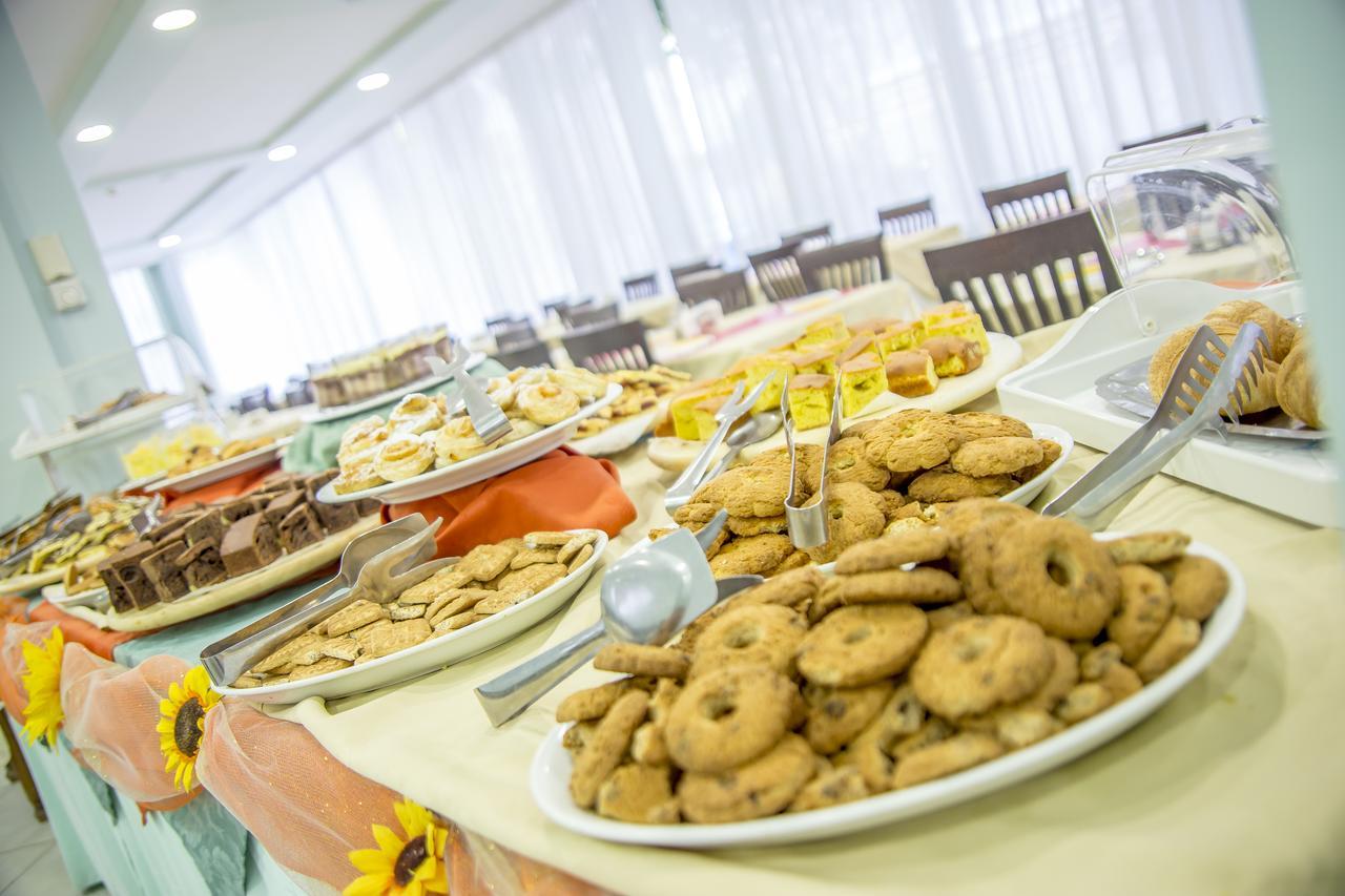 מיסאנו אדריאטיקו Ciccio Hotel מראה חיצוני תמונה